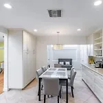 Sunnyhill Escape