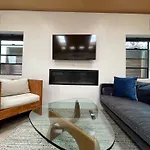 Venice Beach Bungalow By Artspace Locations