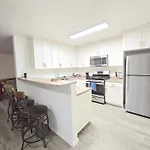Stayspro - Executive Santa Monica Suites