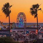 Splendid 2Br, 2Ba Apt 12 Min Walk To Sm Pier!