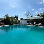 Charming Studio Oasis With Pool Near Sofi - Mklad4