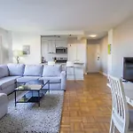 Luxury 2 Bedroom 2 Bathroom Residence Great View