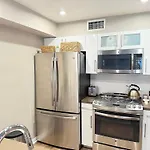 Pacific Blue Townhome Walk To Ocean 2 Bed Apt With Free Parking