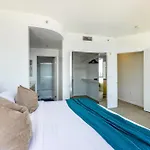Waterfront 2Br Duplex Stunning Marina Views