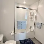 Penthouse With Hollywood Sign View 2 Bedrooms With 3 Beds