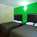 Studio City Inn - Near Universal Studios Hollywood