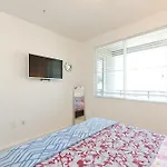 Hollywood Blvd Stars Suite