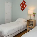 Jerry\'S Motel