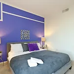 Popular Hollywood Marilyn Monroe Suite