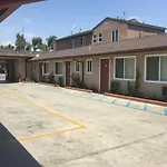One Ten Motel