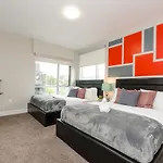 Popular Hollywood Walk Of Fame Penthouse