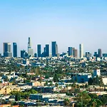 Hollywood Panorama Suites