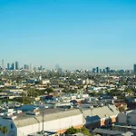 Hollywood Panorama Suites