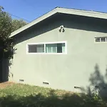Valley Village // Sherman Oaks // North Hollywood Hostel
