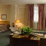 Wilshire Royale Howard Johnson