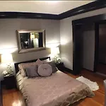 Efficiency Studios With Shared Bathroom-G2