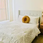 New Luxury Dt La Apt- Pool, Gym, Staple Center