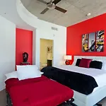 Urban Dtla Vip Penthouse With Pool Table