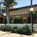 Starlight Inn La Brea