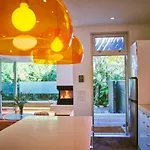 Palms Place