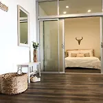 Modern & Chic Luxury Condo