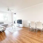Lovely Venice Getaway - Two Bedroom Apartment