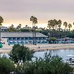 New 3Bd In Venice, Two Steps From The Beach!