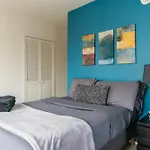 2 Bedroom Condo With A View Near The Grove