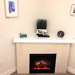 Luxury Resort Style 1Br + Parking, Pool, Gym