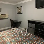 New Bay Motel