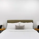 Beautiful And Cozy 2-Bedroom & 1 Bath In Dtla