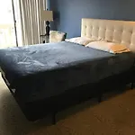 Budget Beverly Hills Suites