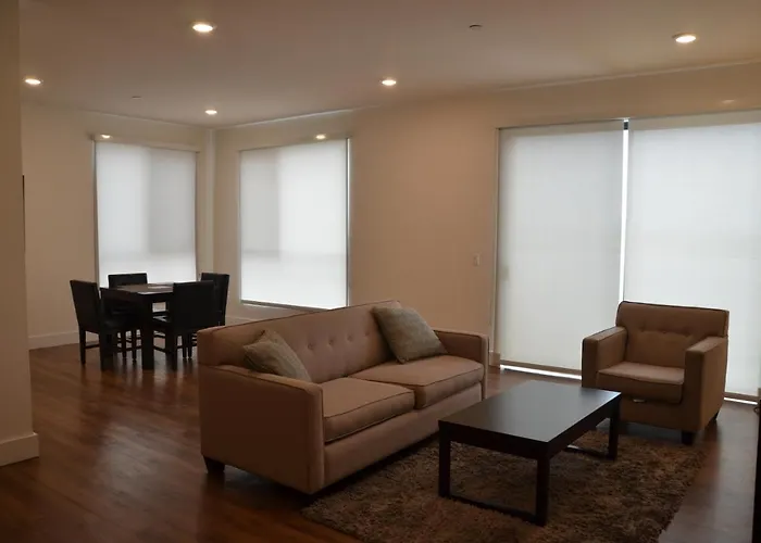 La Close To Melrose Hill 30 Day Stays