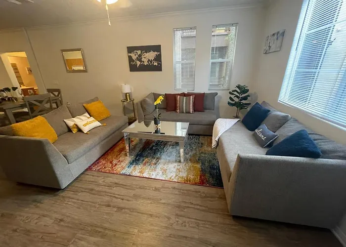 2 Bedroom In Marina Del Rey Near Venice Beach