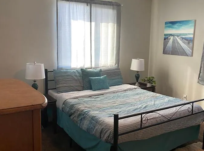 Private Room And Bath In Los Angeles