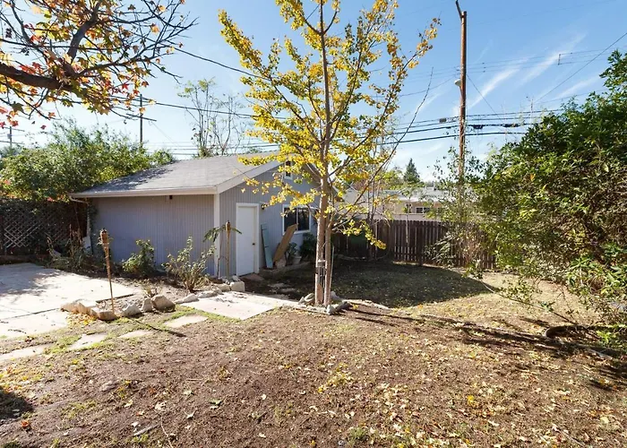 Encino Charmer With Large Backyard