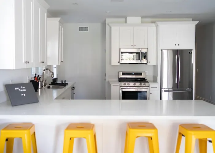Cheerful Mid-City Gem