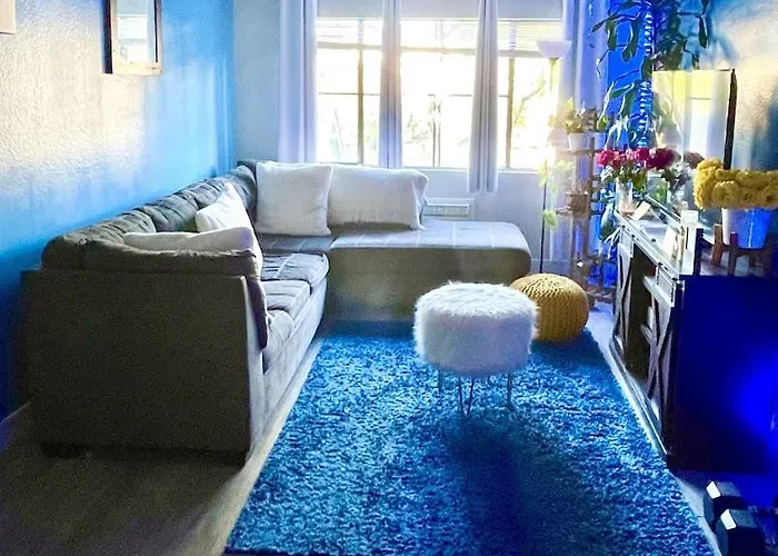 Casa Anthony - Stylish, Fun Apartment Located In The Heart Of Hollywood