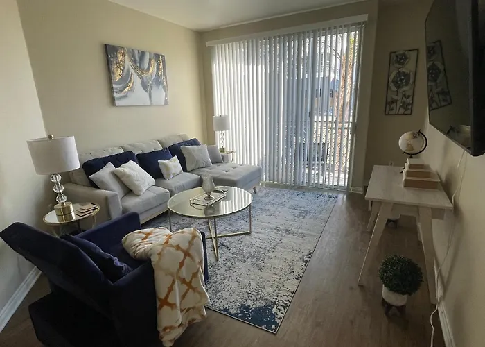 Aqua Marina Del Rey/2 Bedroom