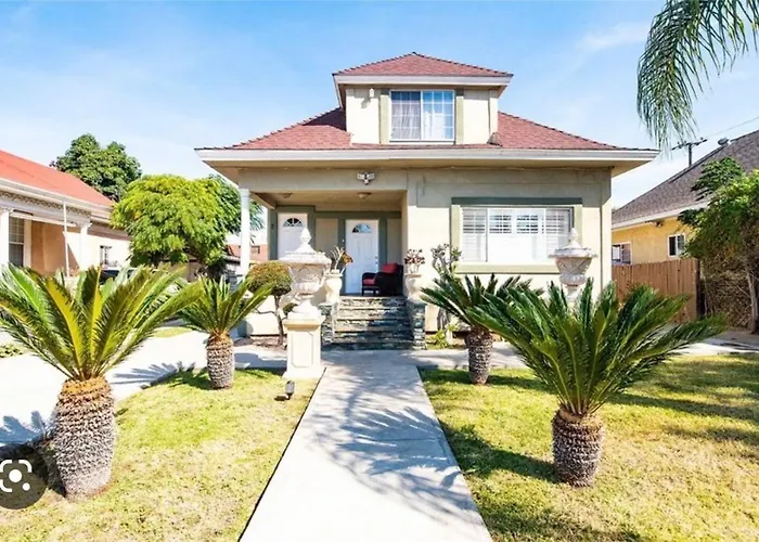 Dtla 2 Bedroom Townhouse