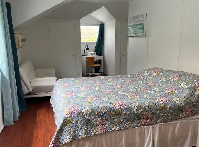 Starhit Beverly Room Spa