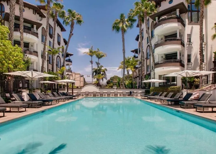 Oasis Of West Hollywood