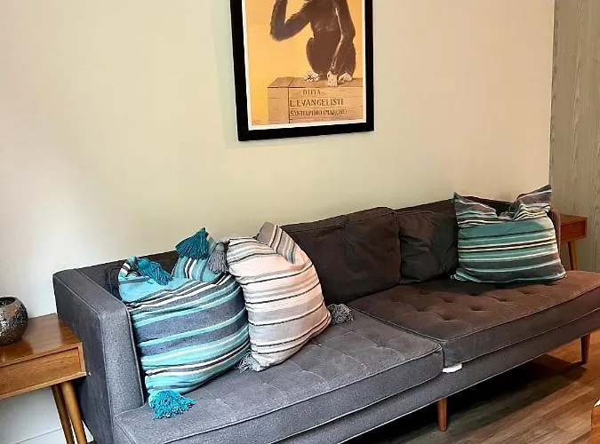 Lux Apt, Near Beach And Ucla!