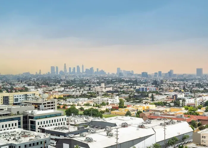 New 2Br Upscale Hollywood Apartment