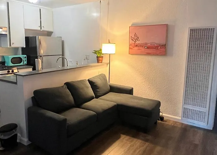 Private 1Br Apartment In Hollywood
