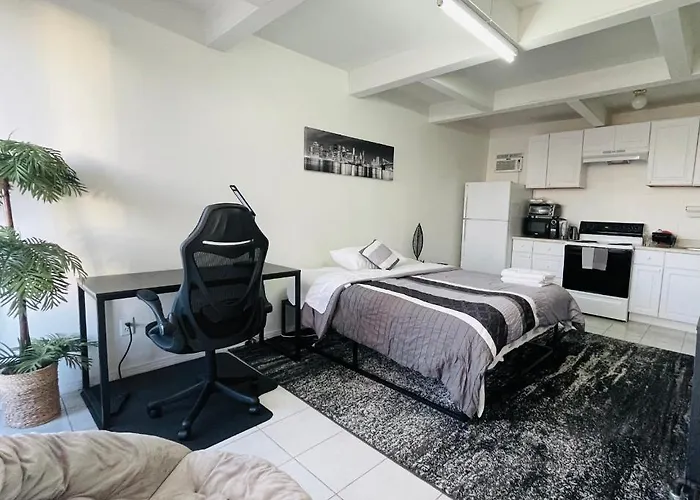 Wonderful La Studio Apartment