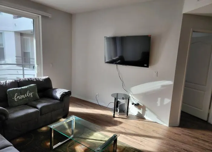 Amazing Marina Del Rey 2Bdr Home