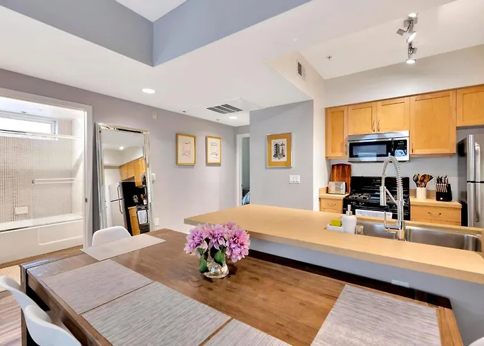 1 Luxury Apartment