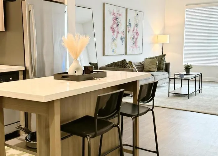 Cozy Glendale Apartment