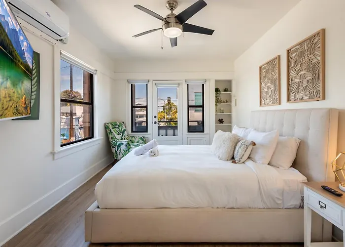 Chic 1Br Apartment In Lively Venice Area